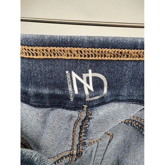 New Directions Women's SIze 14 Pull On Skinny Jegging Jeans - Picture 2 of 7